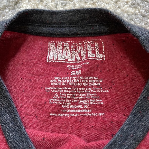 Marvel Deadpool Long Sleeve Dark Grey Size Small Graphic T-Shirt - Picture 4 of 4